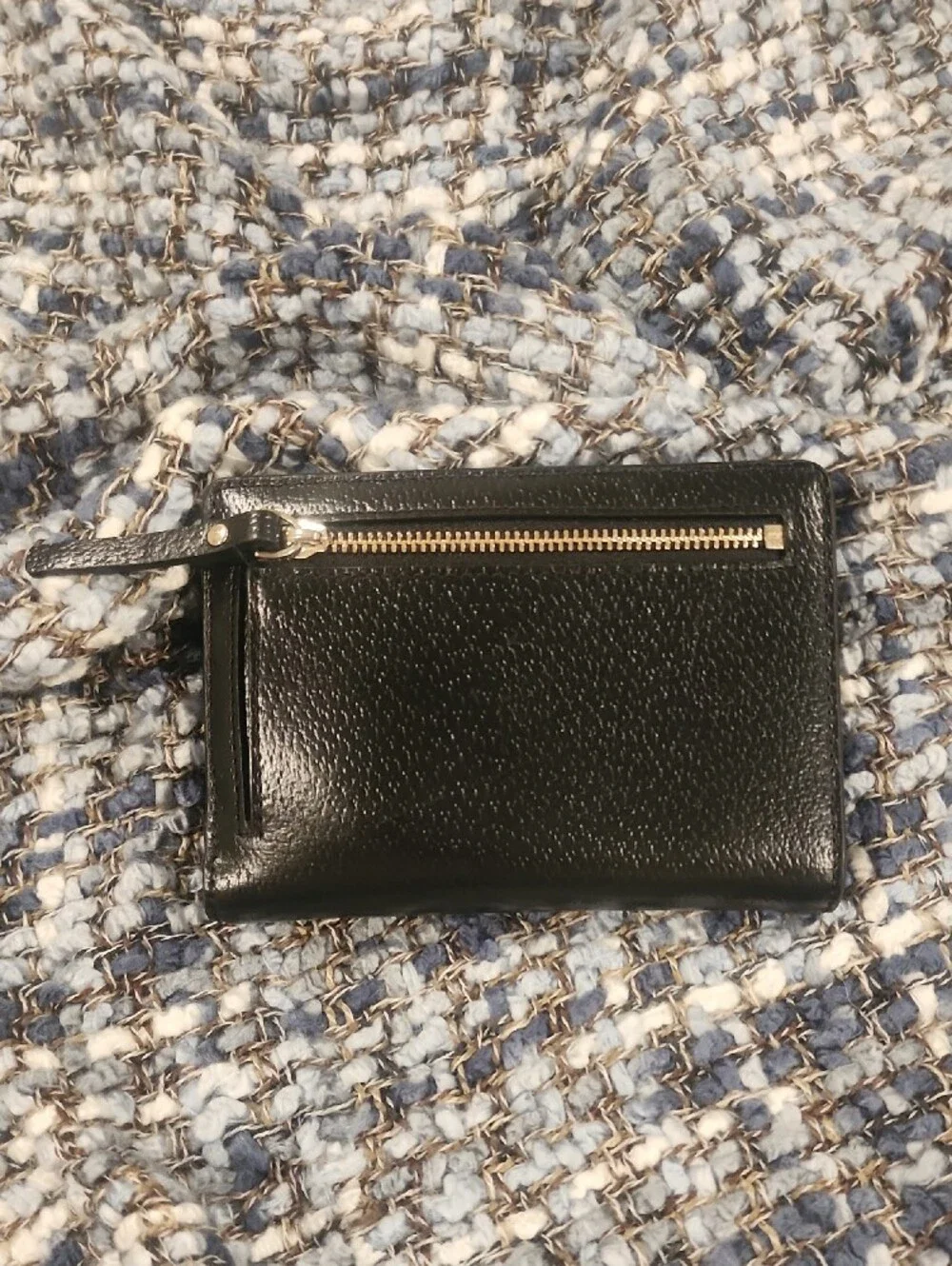 kate spade Black Pebbled Leather Zip Around Wallet with Gold Logo- Excellent